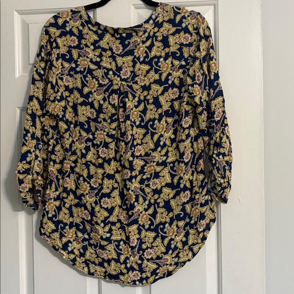 Daniel Rainn Navy Blouse with Yellow Florals - Picture 5 of 7